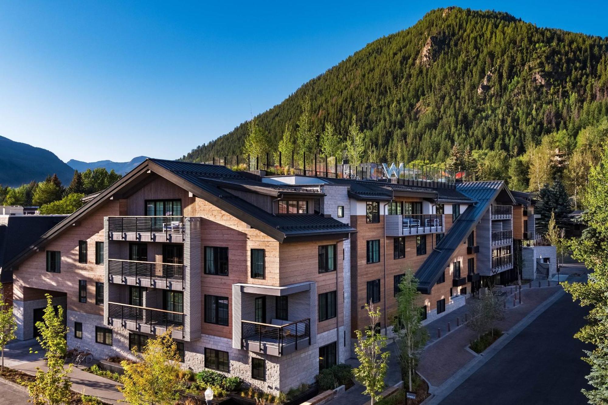 W Aspen Hotell Exteriör bild